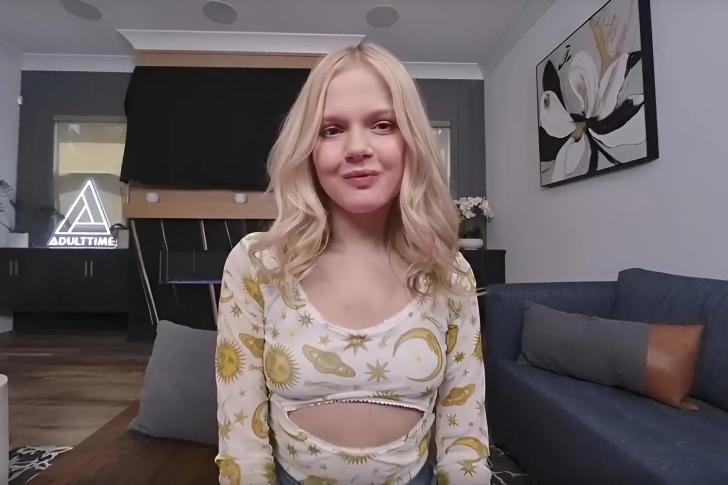 cocolovelock up close vr second