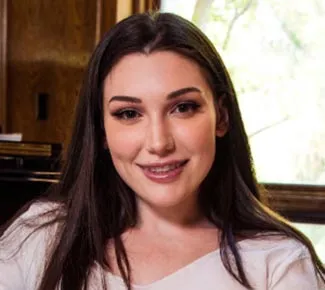 lily lou busted fucking your stepsister