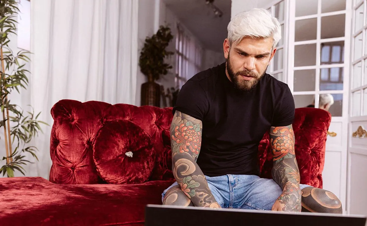 virtual real gay audiovisual quality