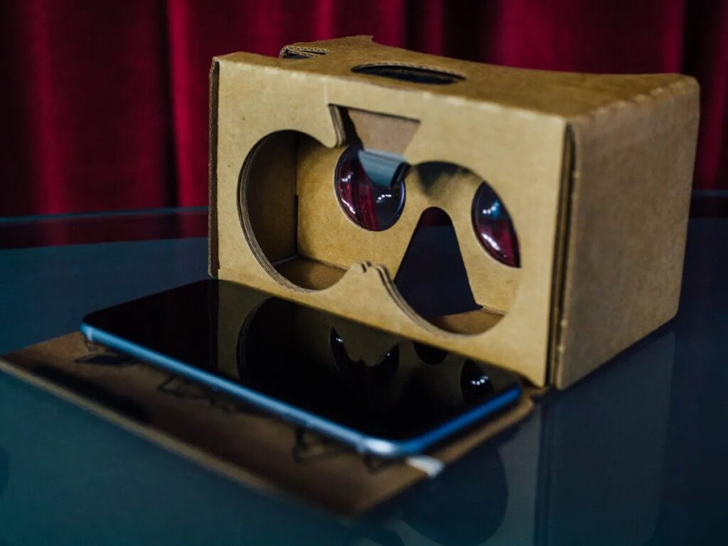 Google Cardboard Porn - Easy Guide + Top 3 VR Porn Sites: 2024!